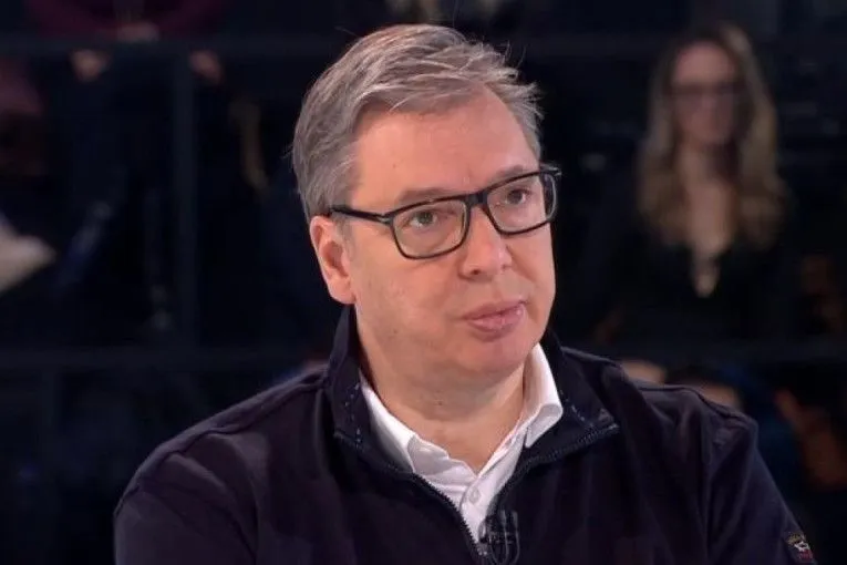 VUČIĆ U DNEVNIKU O AKTUELNIM TEMAMA: Predsednik govorio o medijima, geopolitici i ekonomiji